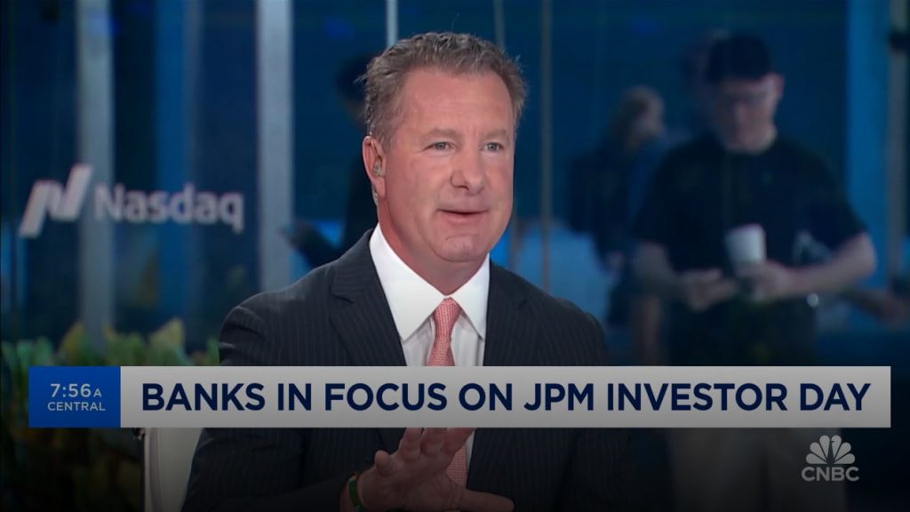 JPMorgan is well diversified, says Gabelli Funds’ Macrae Sykes